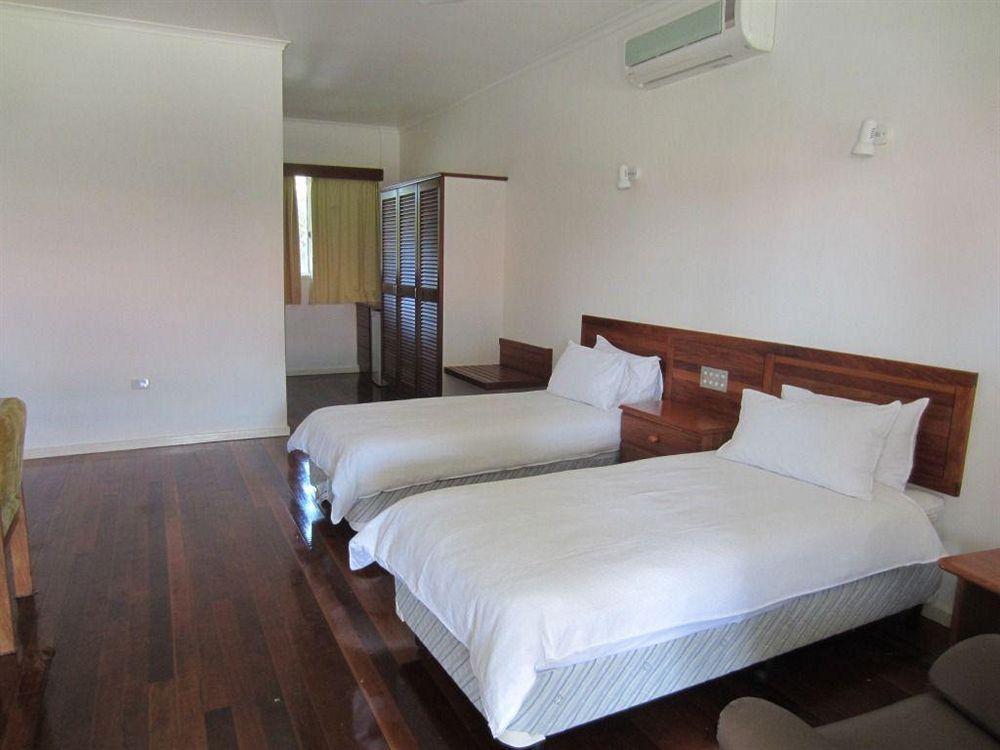 Madang Star International Hotel Room photo